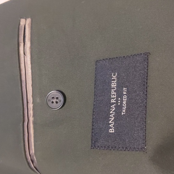 Banana Republic tailor fit chino suit jacket - Picture 3 of 3